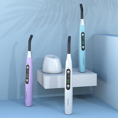 Draagbaar DC 5V 1A Dental Curing Light Multicolor Golflengte 385-515nm